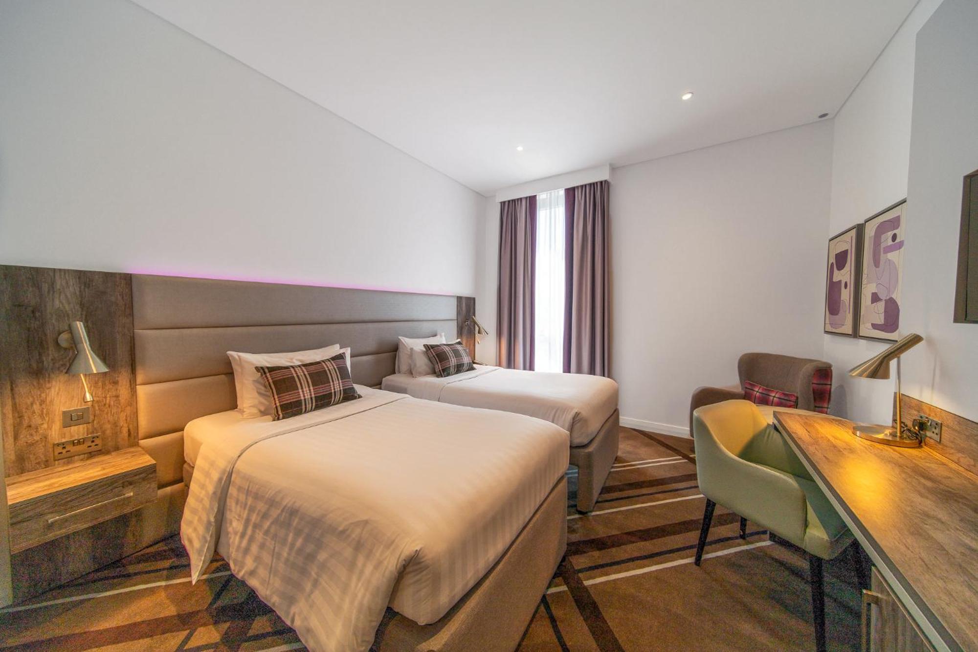 होटल Premier Barsha Heights 3*